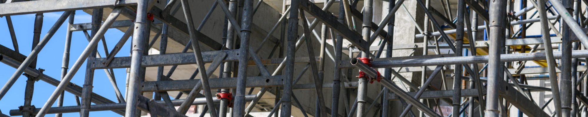 Sophisticated scaffolding system to create complex shapes during construction.